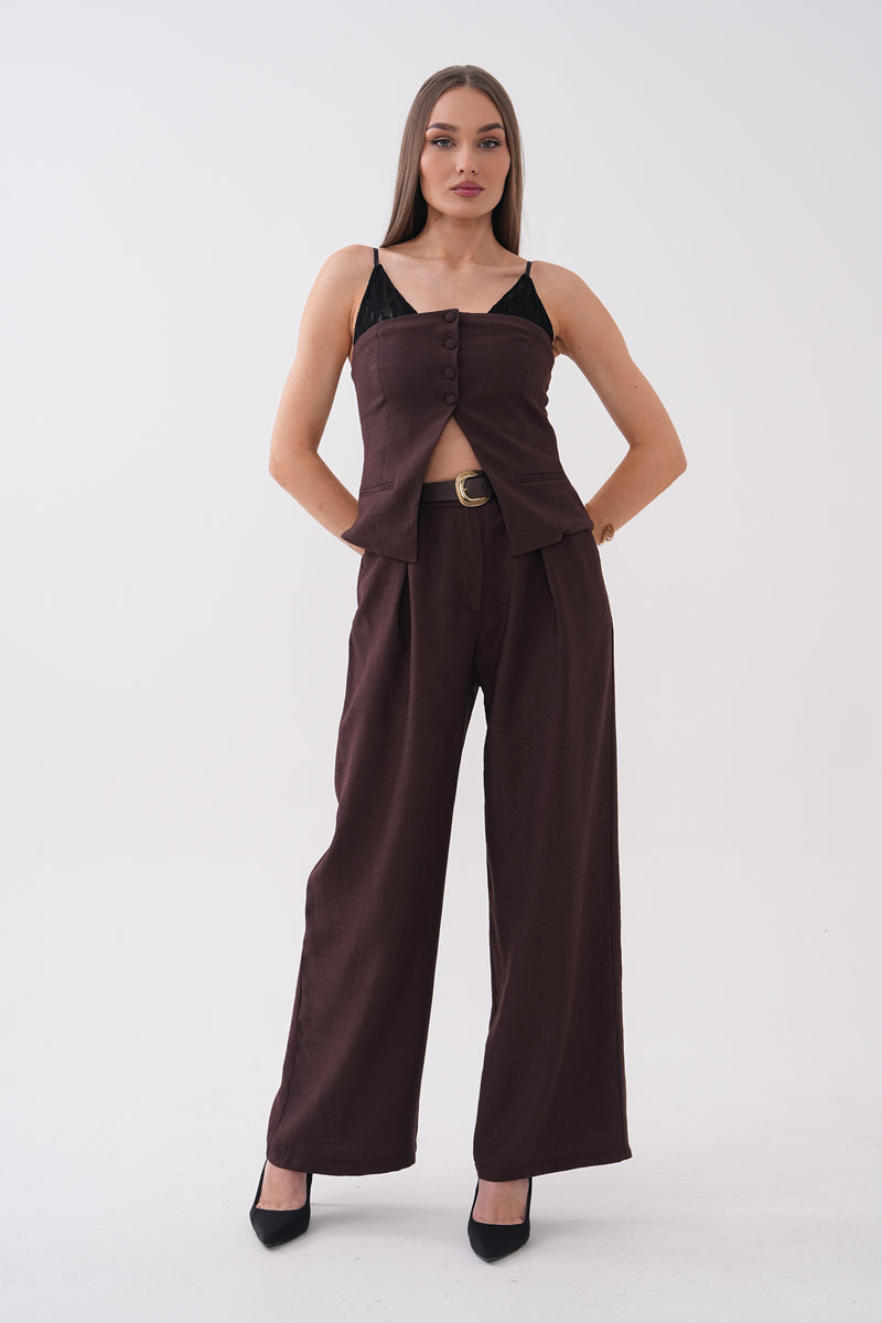 Kahverengi Yaka Dantel Detaylı Takım