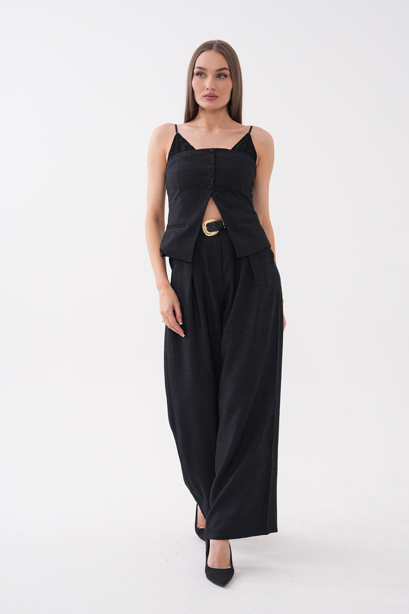 Siyah Yaka Dantel Detaylı Takım