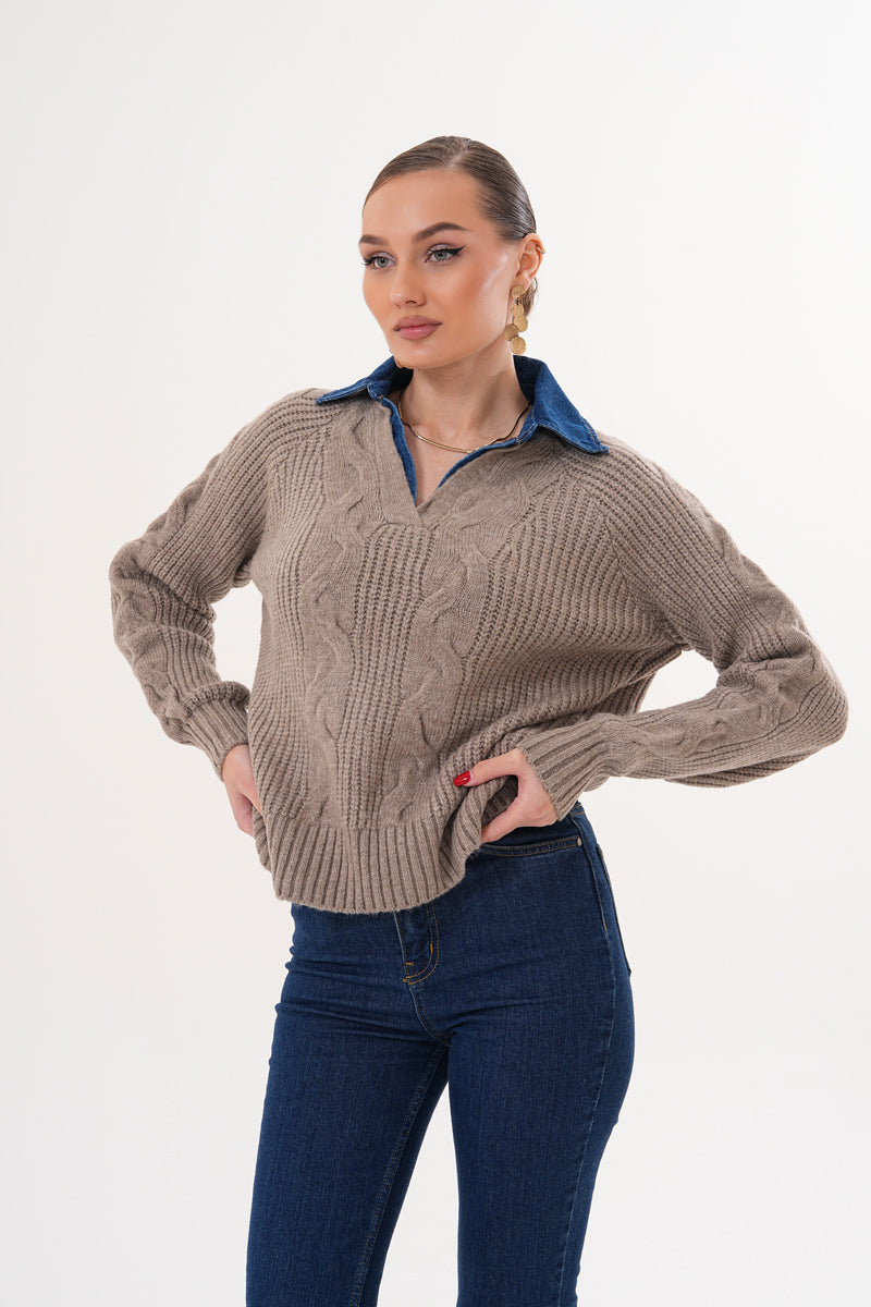 Kadın V Yaka Örgü Desenli Bej Triko Kazak