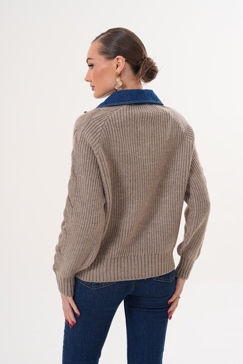 Kadın V Yaka Örgü Desenli Bej Triko Kazak