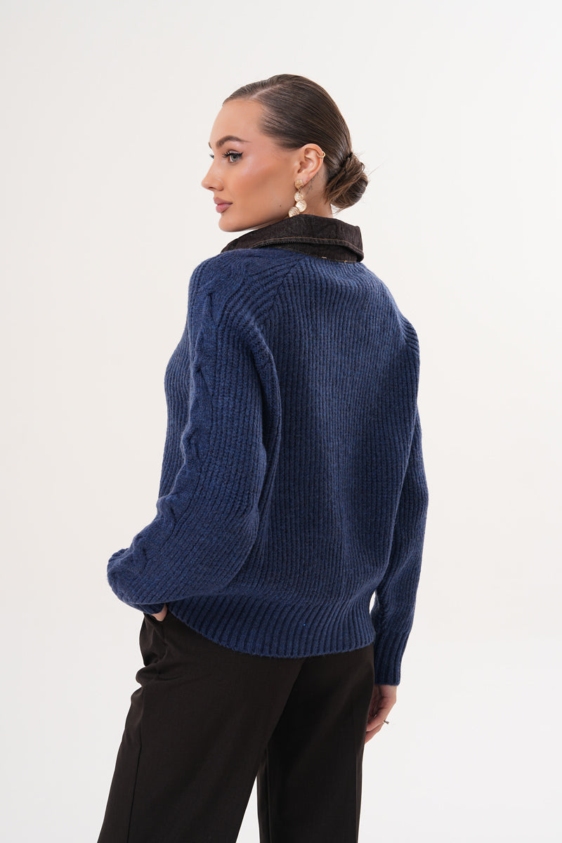 Kadın V Yaka Örgü Desenli Lacivert Triko Kazak