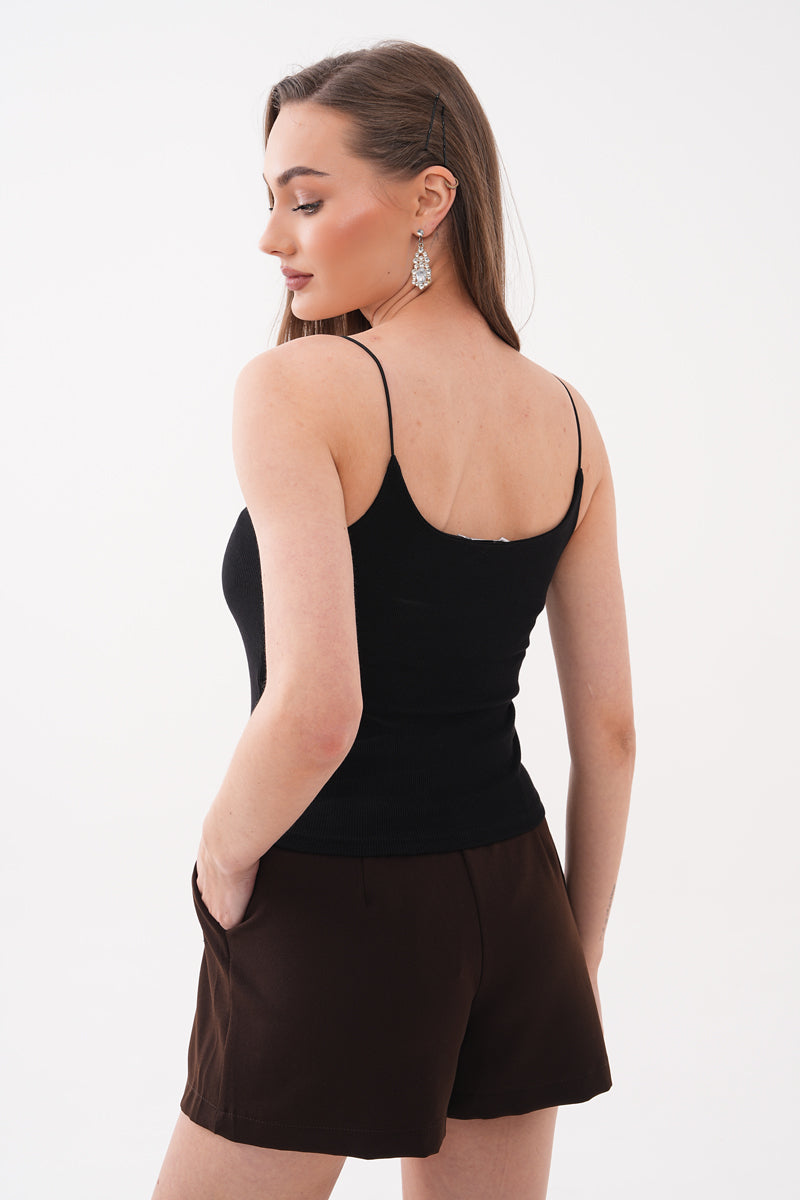 Siyah Askılı V yaka Bluz