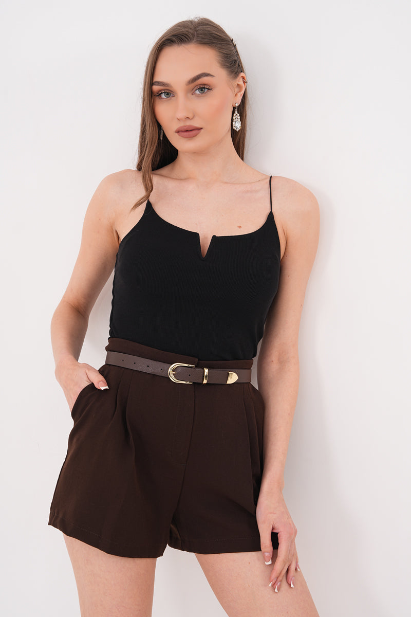 Siyah Askılı V yaka Bluz