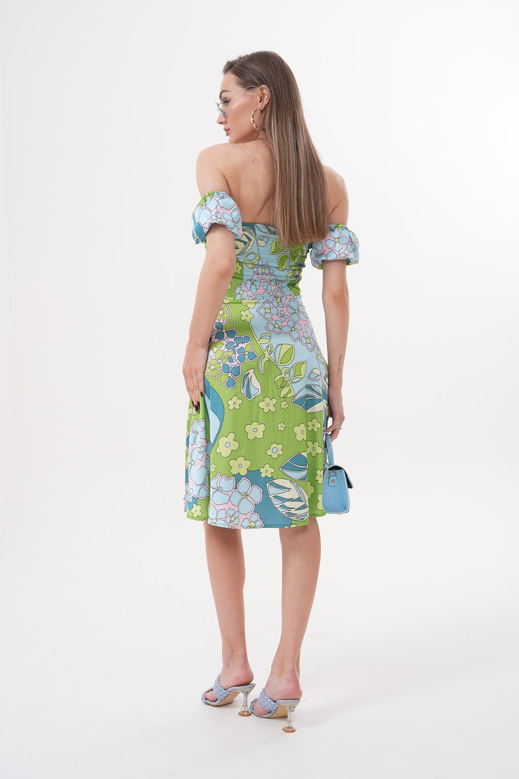 Yeşil Mavi Desenli Omuzları Açık Elbise