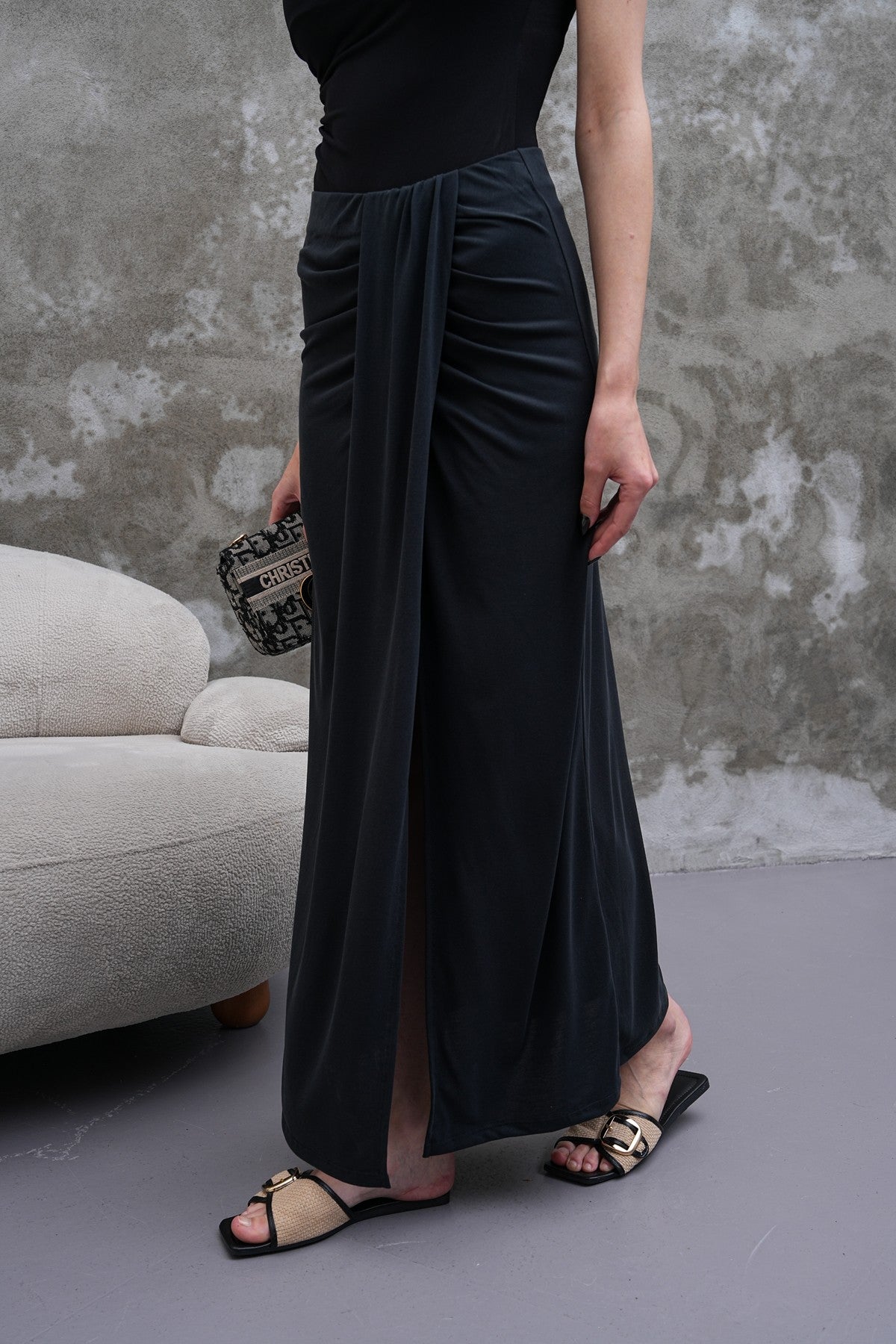 Tensel Kumaş Antrasit Yırtmaçlı Etek