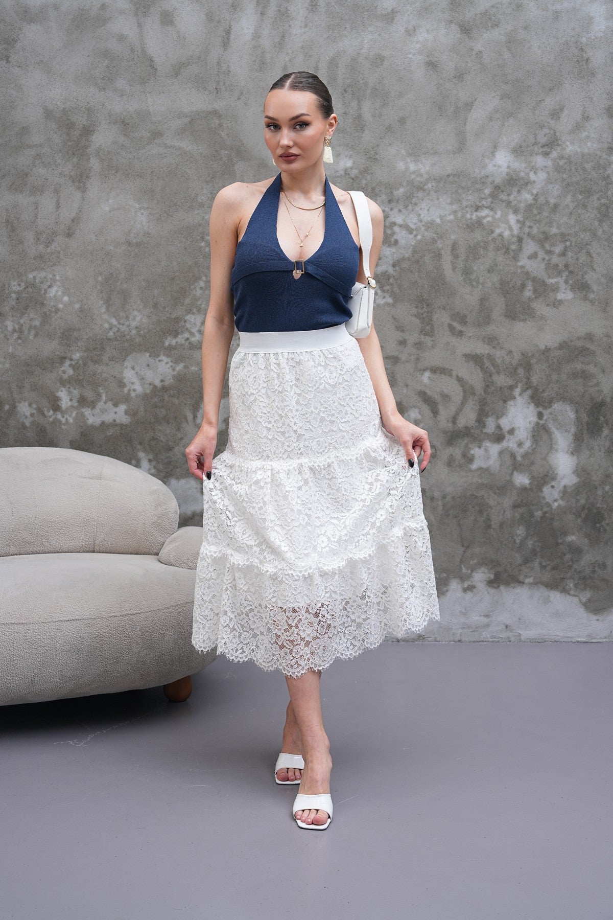 Beyaz Dantelli Midi Boy Etek