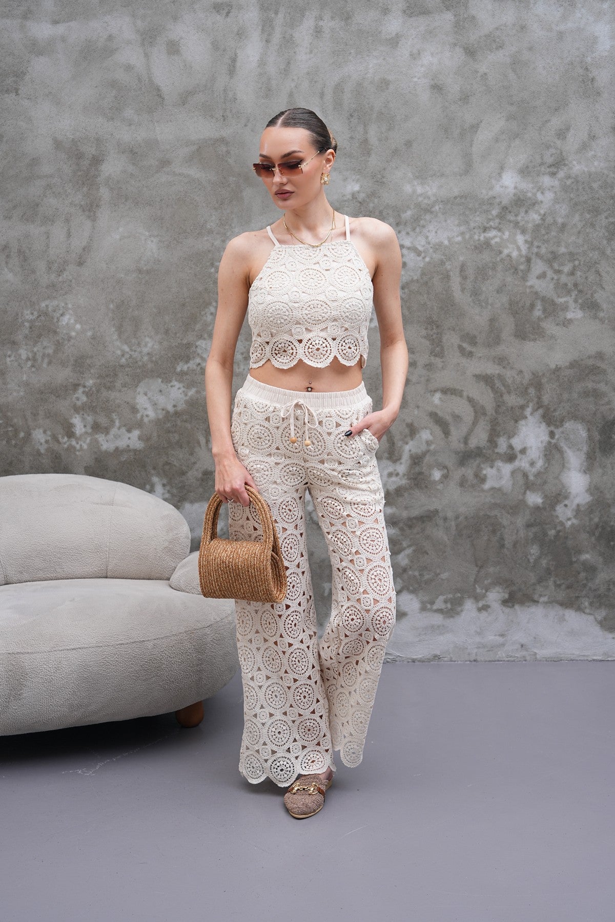 Krem Rengi Güpürlü Örme Pantolon