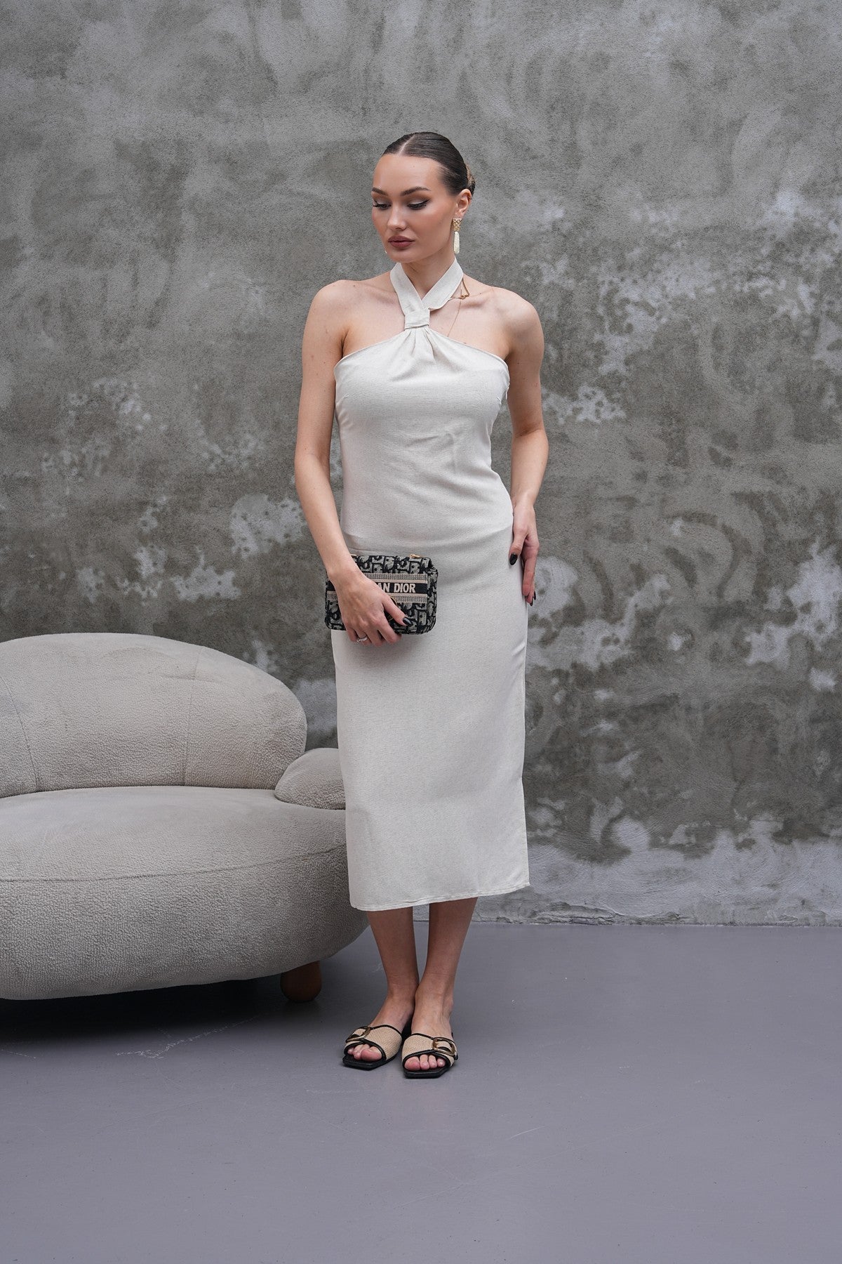 Bej Renk Keten Boyundan Bağlama Midi Elbise