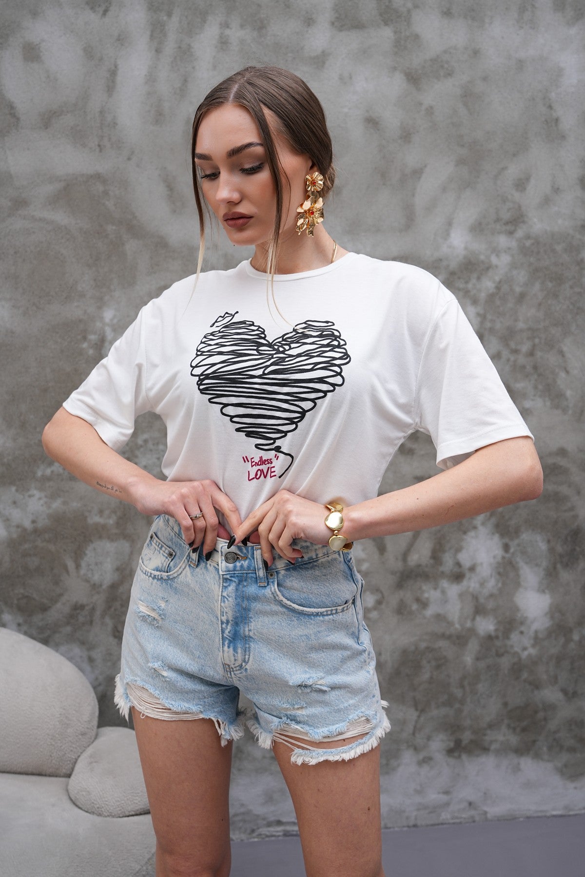 Yüksek Bel Yırtık Detaylı Açık Mavi Jean Şort