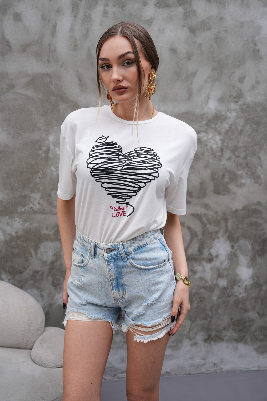 Yüksek Bel Yırtık Detaylı Açık Mavi Jean Şort