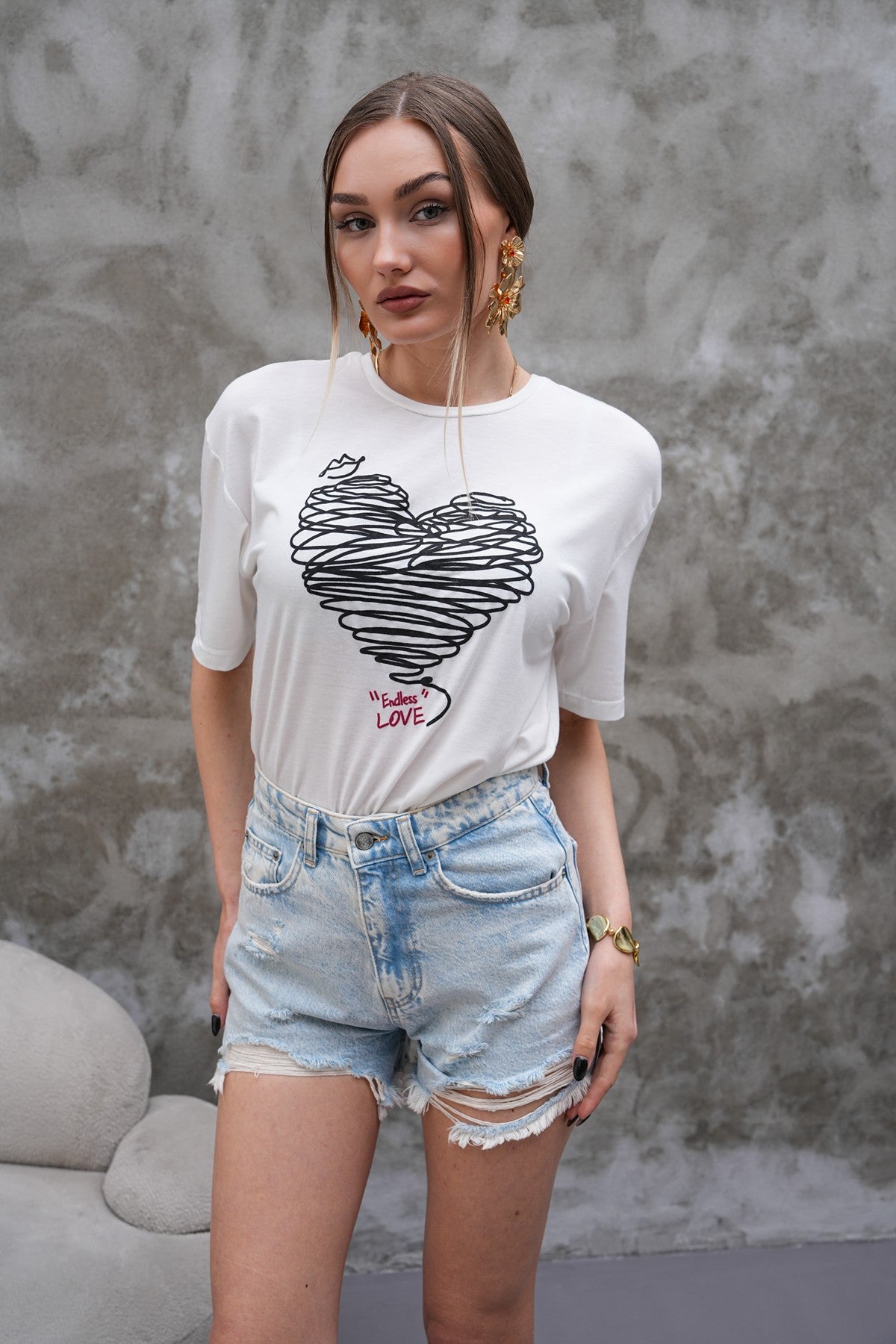 Yüksek Bel Yırtık Detaylı Açık Mavi Jean Şort