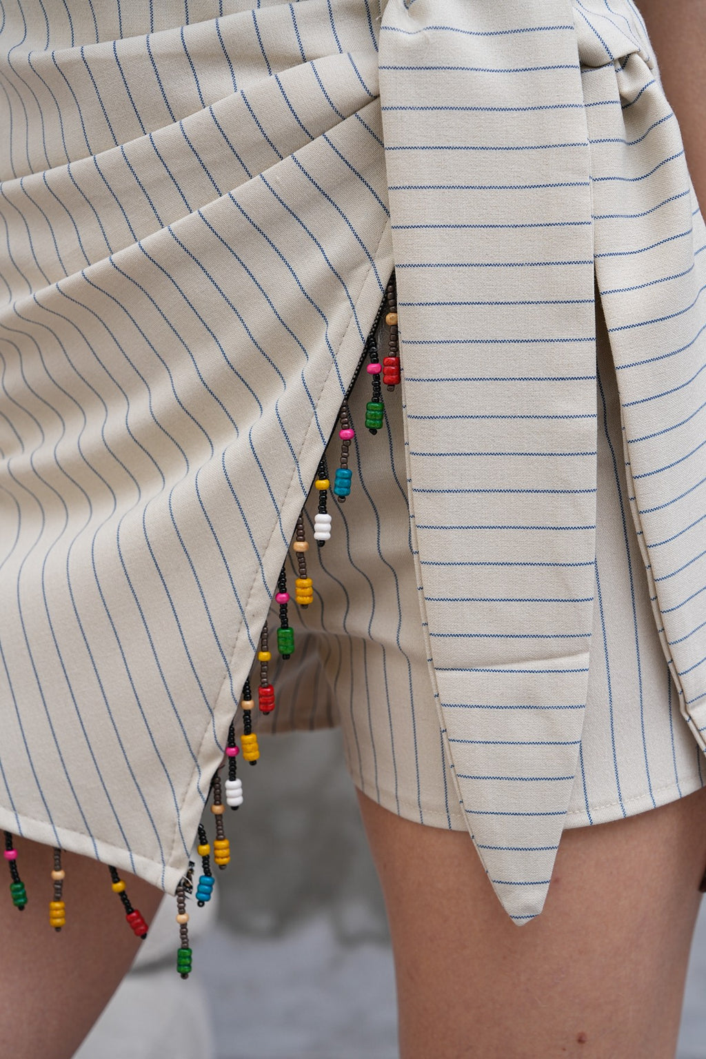 Krem Çizgili Mini Şort Etek