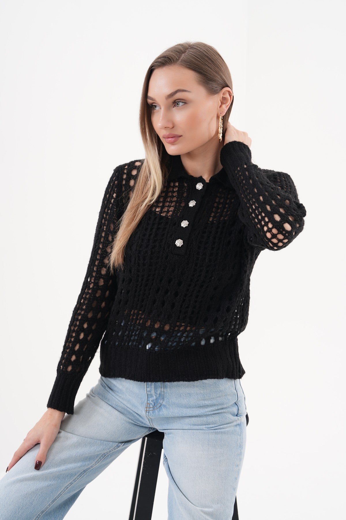 Siyah Örme Düğme Detaylı Triko Kazak