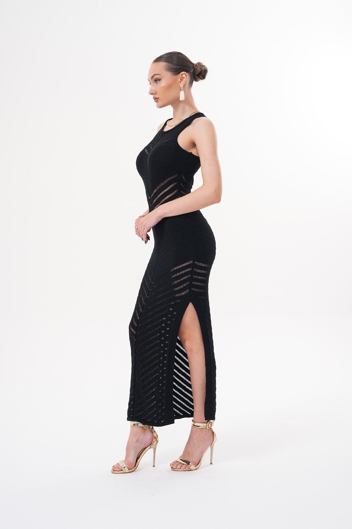 Siyah Bisiklet Yaka Transparan Maxi Elbise