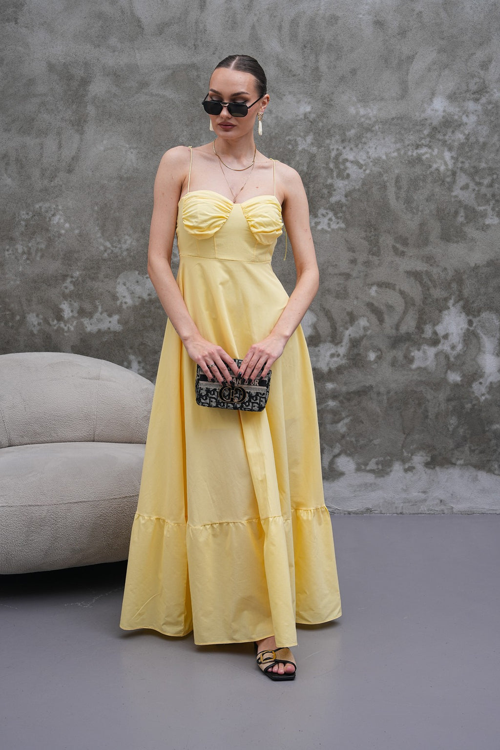 Sarı Askılı Volanlı Uzun Elbise