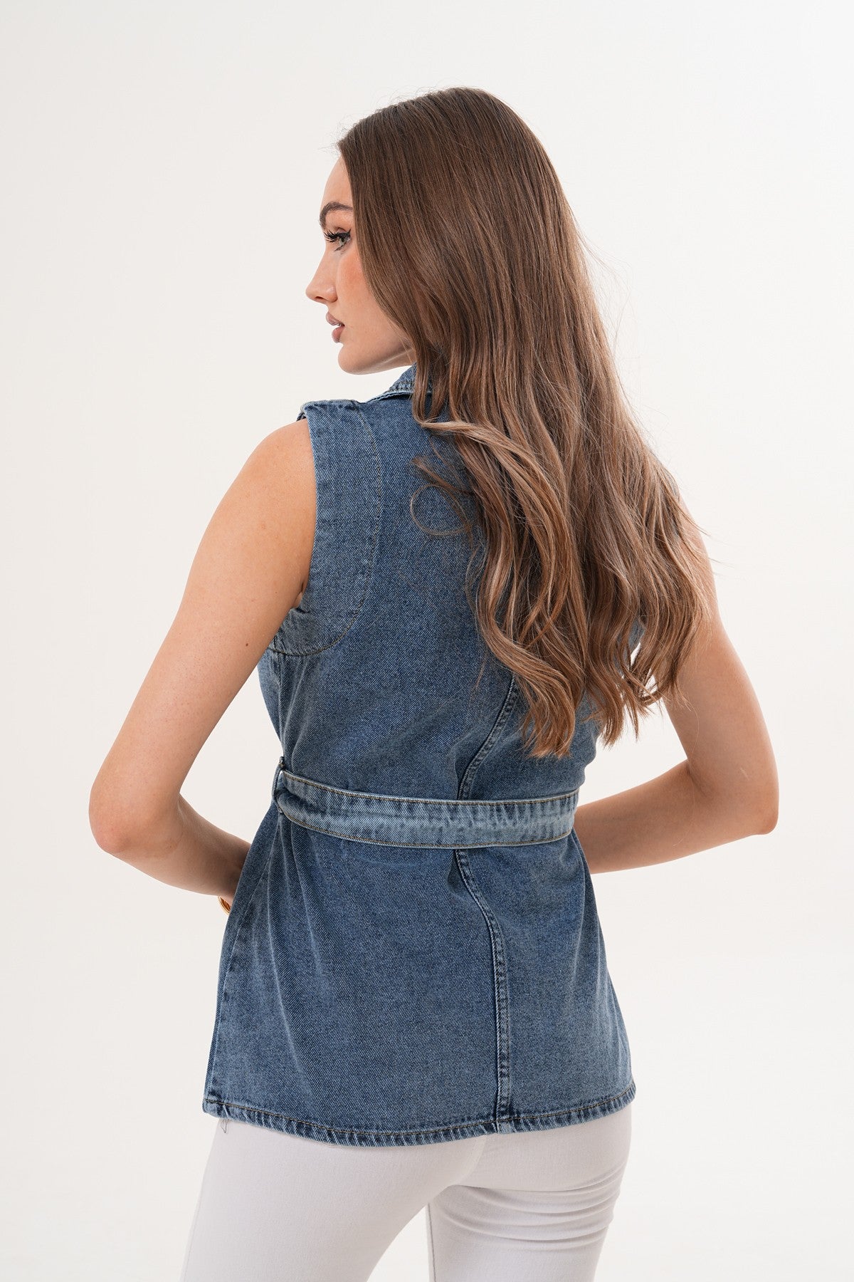 Kemerli Ön Düğme Detaylı Yelek