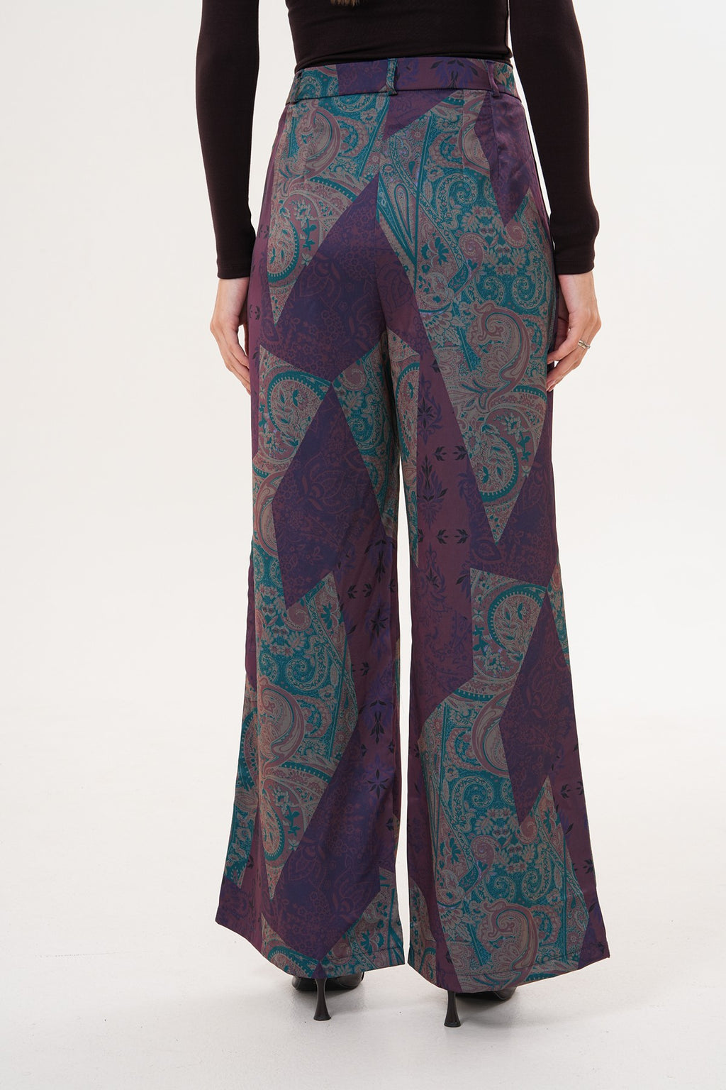 Saten Desenli Çok Renkli Pantolon