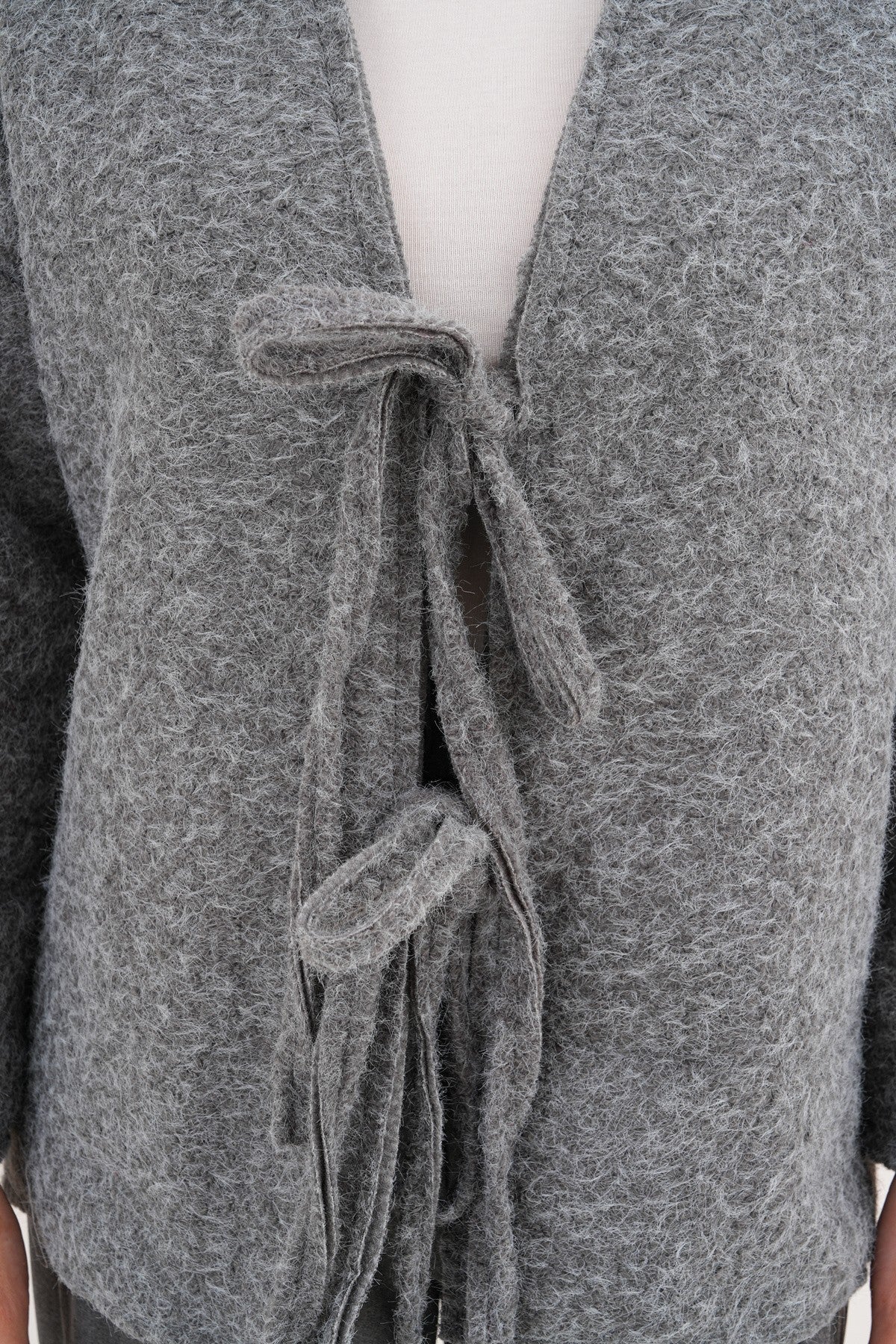 Kırçıllı Önü Bağlamalı Gri Oversize Kaban