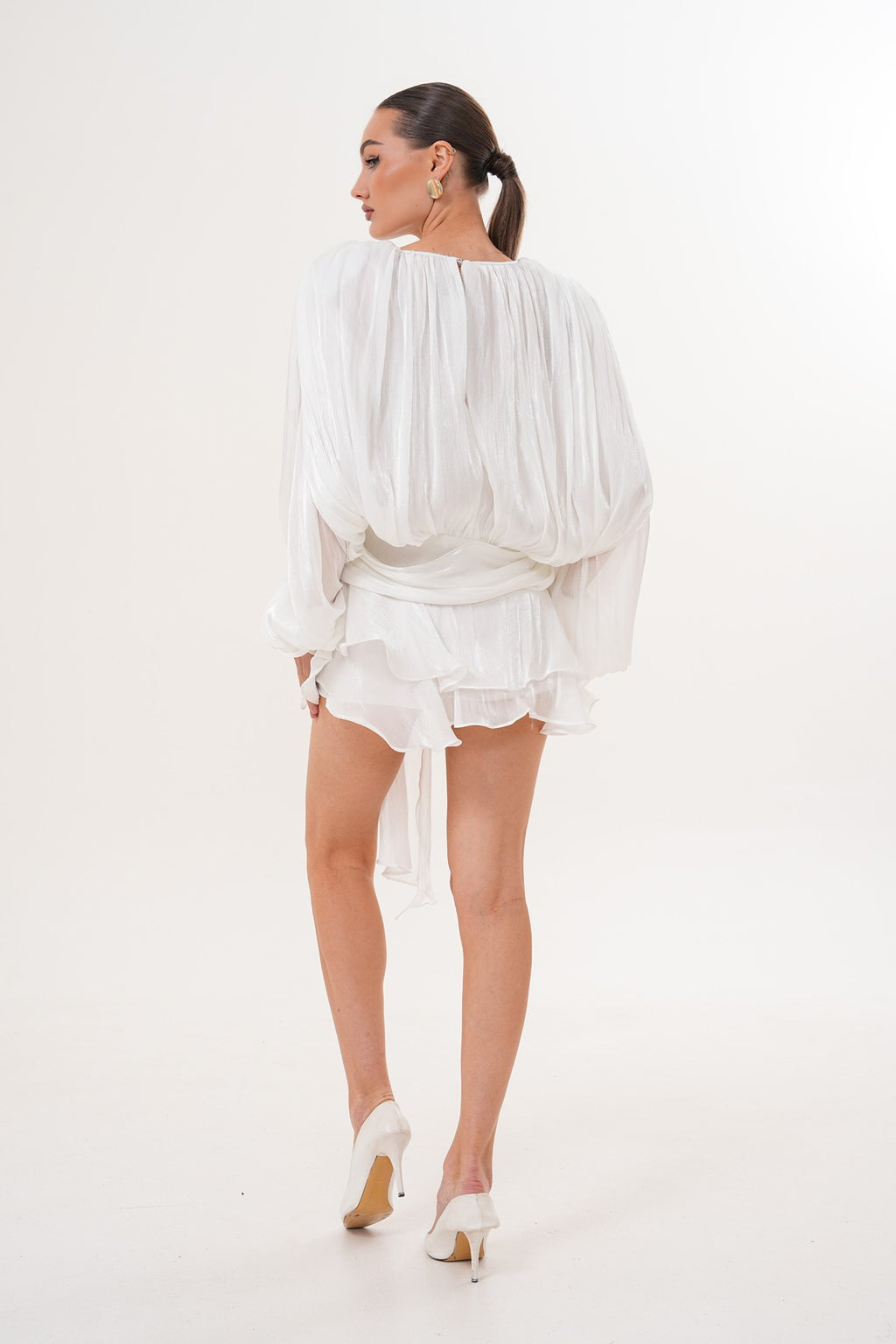 Beyaz Şort Detaylı Tüllü Elbise