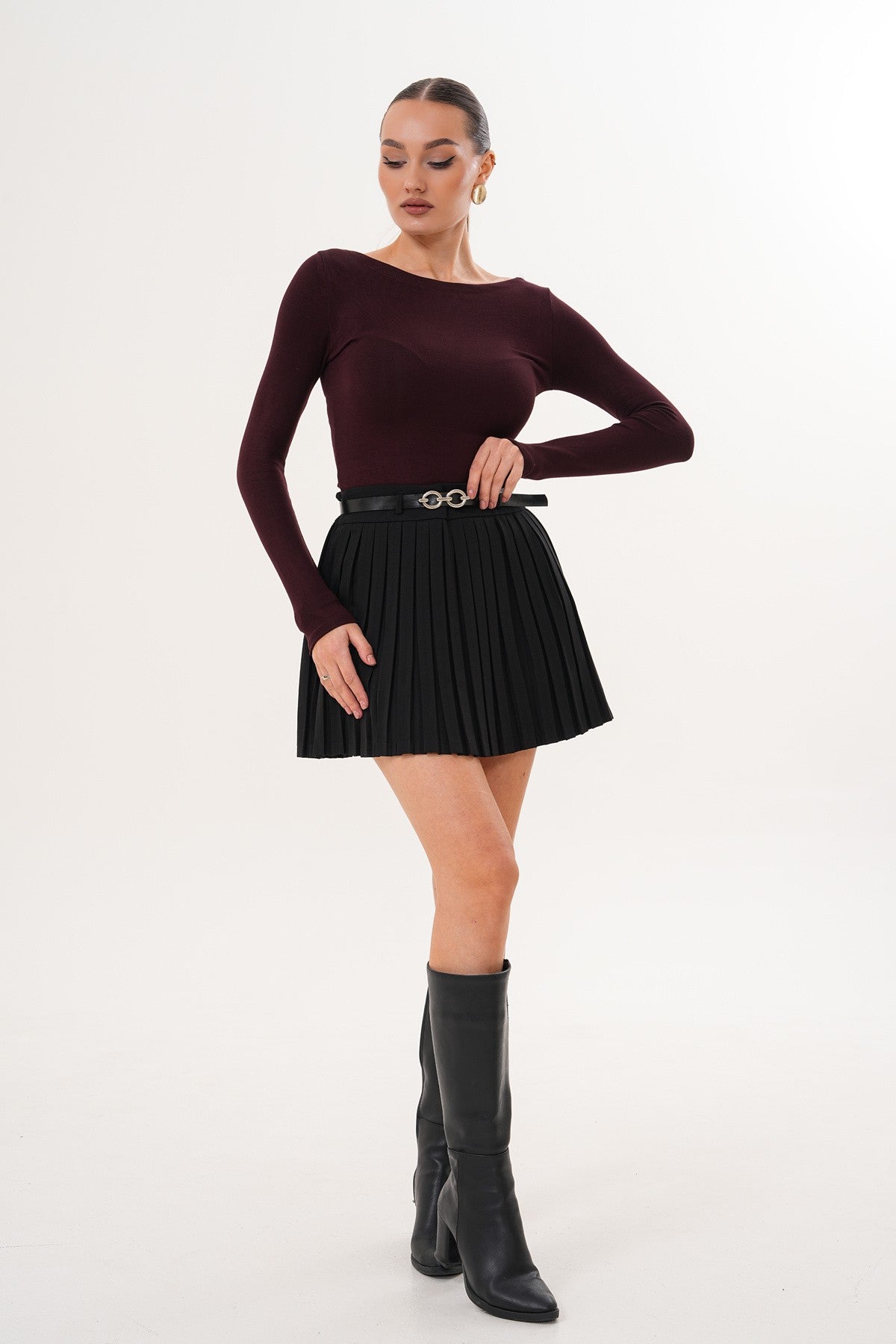 Pileli Siyah Mini Etek