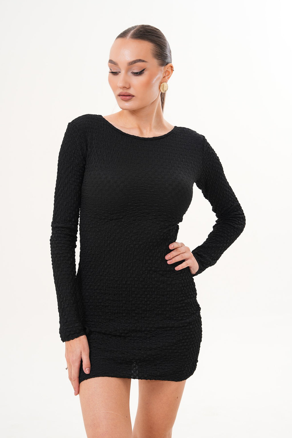 Siyah Mini Sırt Detaylı Jakar Kumaş Elbise