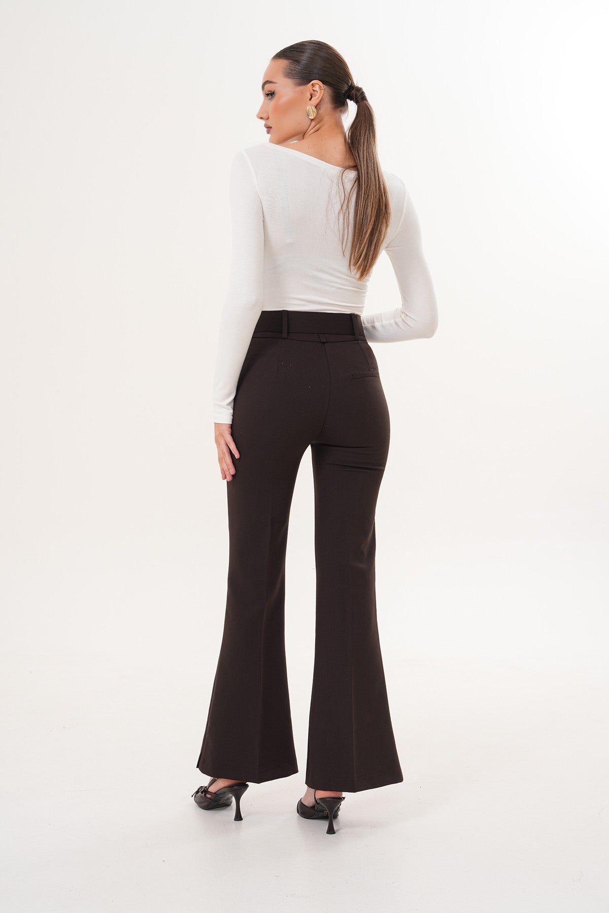 Kahverengi Çelik Kumaş Kemer Detay Pantolon