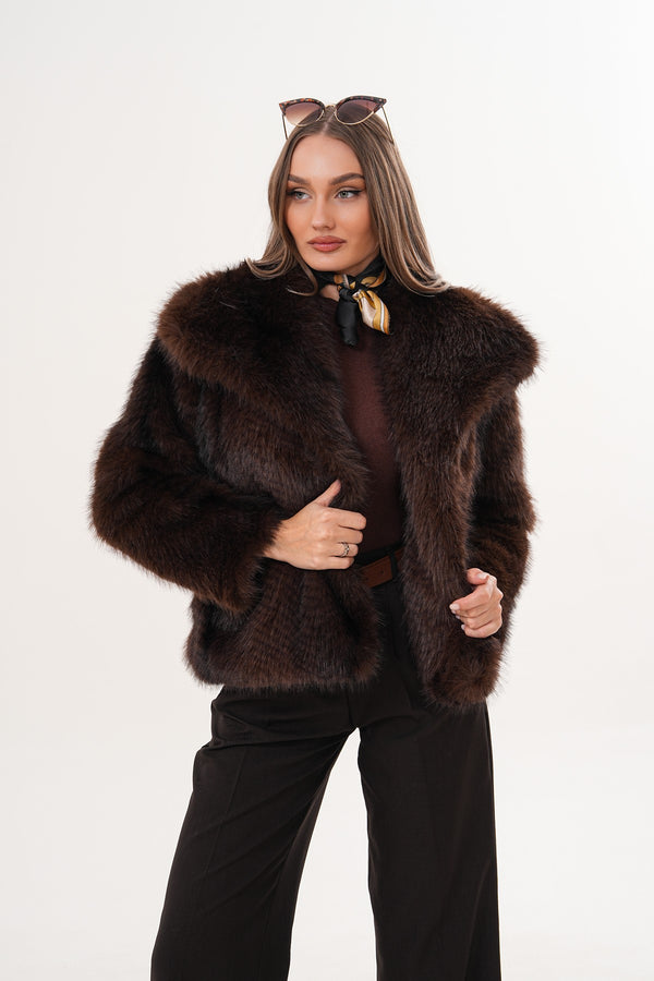 Jakarlı Koyu Kahve Kısa Kürk