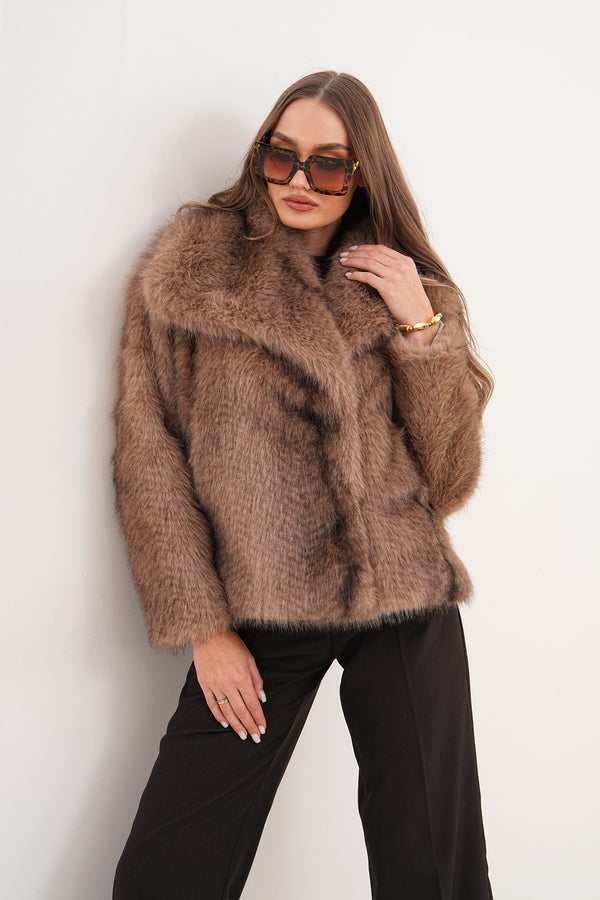 Jakarlı Açık Kahve Kısa Kürk