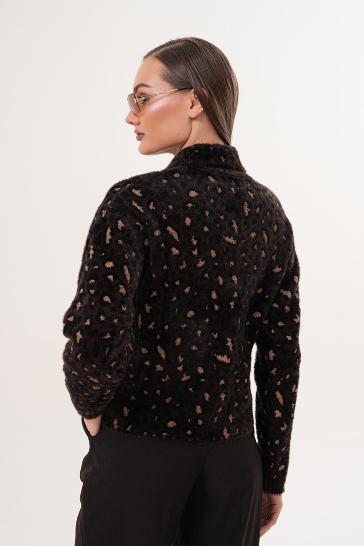 Leopar Desenli Yumuşak Triko Kazak